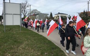 Gminne obchody 235. rocznicy uchwalenia Konstytucji 3 Maja oraz Święta Flagi Rzeczypospolitej Polskiej 31
