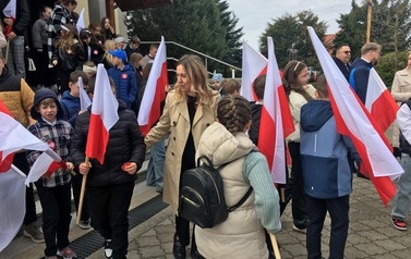 Gminne obchody 235. rocznicy uchwalenia Konstytucji 3 Maja oraz Święta Flagi Rzeczypospolitej Polskiej 45