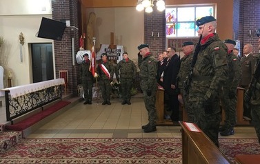 Gminne obchody 235. rocznicy uchwalenia Konstytucji 3 Maja oraz Święta Flagi Rzeczypospolitej Polskiej 56