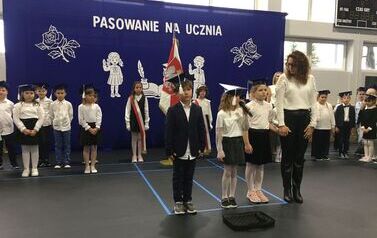 Ślubowanie uczni&oacute;w klas pierwszych - 2026/2027 24