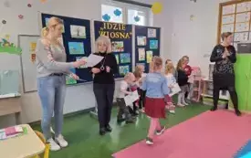 Konkurs plastyczny &quot;Idzie wiosna&quot; 7