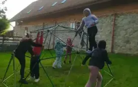 Wycieczka na "Farmę Mazurską" w Szarejkach 12