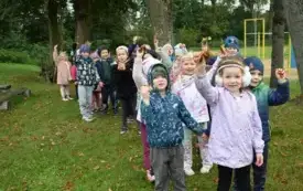 Przytul się do drzewa 21