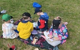 "Klasa w terenie &ndash; Lekturka pod gołym niebem&rdquo; 1