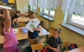 Międzynarodowy Dzień Kropki 49