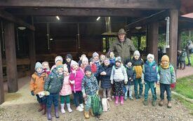 Spacer edukacyjny po lesie 17