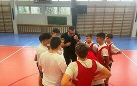 Turniej Halowy Piłki Nożnej o Puchar Dyrektora Szkoły 16