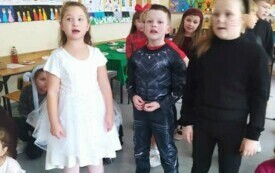 Choinka klas 0 - 3 20