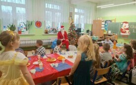 Choinka klas 0 - 3 30