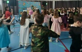 Choinka klas 0 - 3 37