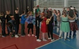 Choinka klas 0 - 3 43