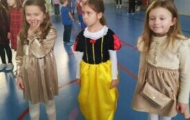 Choinka klas 0 - 3 63