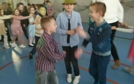 Choinka klas 0 - 3 70