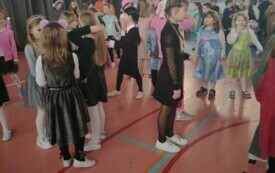 Choinka klas 0 - 3 88