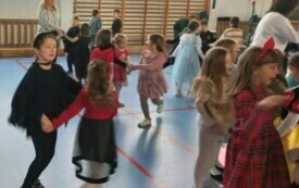 Choinka klas 0 - 3 92
