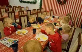 w "Przystani Świętego Mikołaja" 23