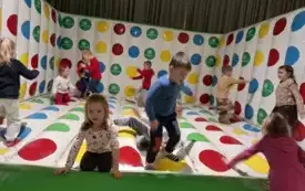 w "Przystani Świętego Mikołaja" 25