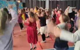 Choinka 2025-klasy 0-3 4