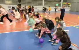 Karnawałowe zabawy integracyjne 24