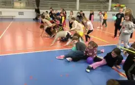 Karnawałowe zabawy integracyjne 25