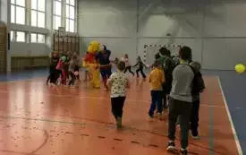 Karnawałowe zabawy integracyjne 48