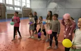 Karnawałowe zabawy integracyjne 54