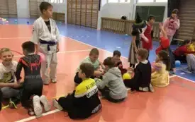 Karnawałowe zabawy integracyjne 61