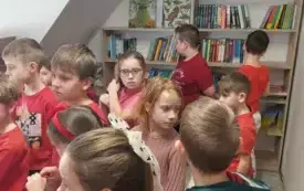 Lekcja w bibliotece 1 a 2