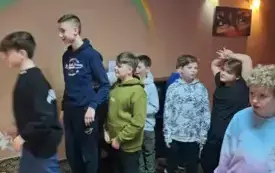 Wyjazd klas piątych do kina i do kręgielni 16