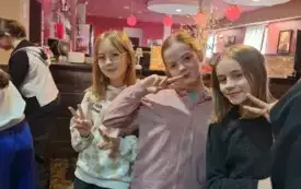 Wyjazd klas piątych do kina i do kręgielni 17
