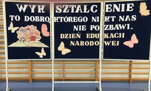 dekoracja z okazji dnia edukacji
