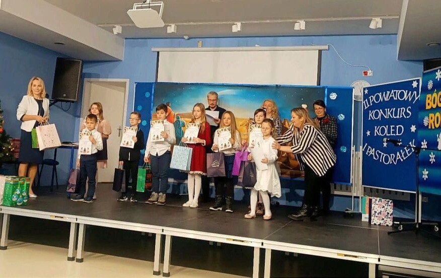 Zdjęcie do Powiatowy Konkurs Kolęd i Pastorałek