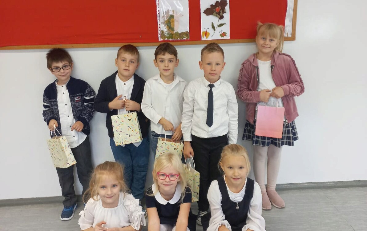 Zdjęcie do Rozstrzygnięcie konkursu plastycznego &nbsp;"Cztery pory roku - jesień. JESIENNE LIŚCIE"