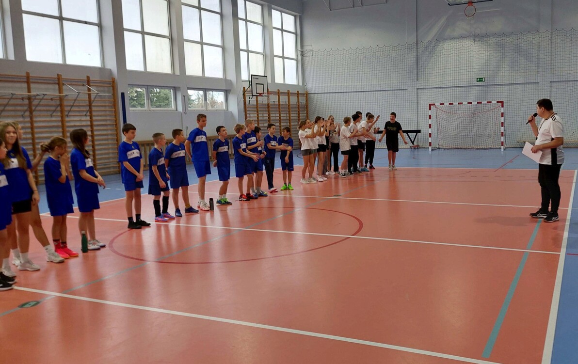 Zdjęcie do Szkolny Turniej Halowej Piłki Nożnej O Przechodni Puchar Dyrektora Szkoły Podstawowej W Nowej Wsi Ełckiej 2024/2025