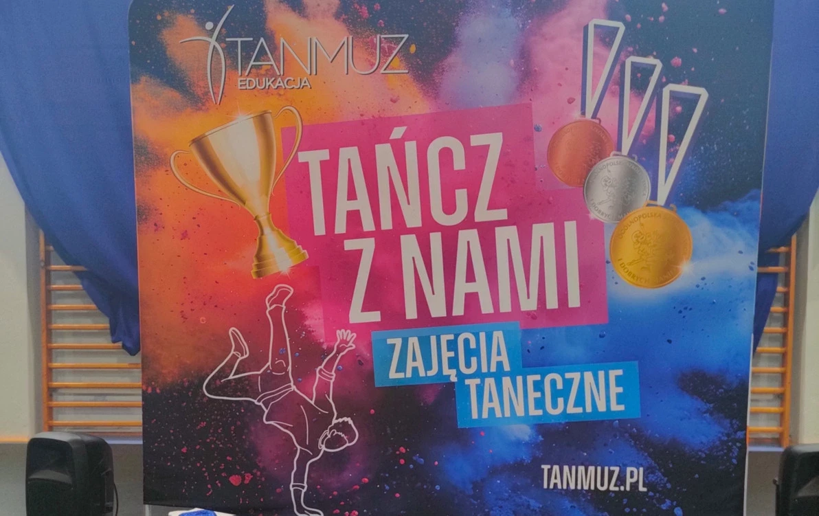 Zdjęcie do Pokaz tańca  TANMUZ