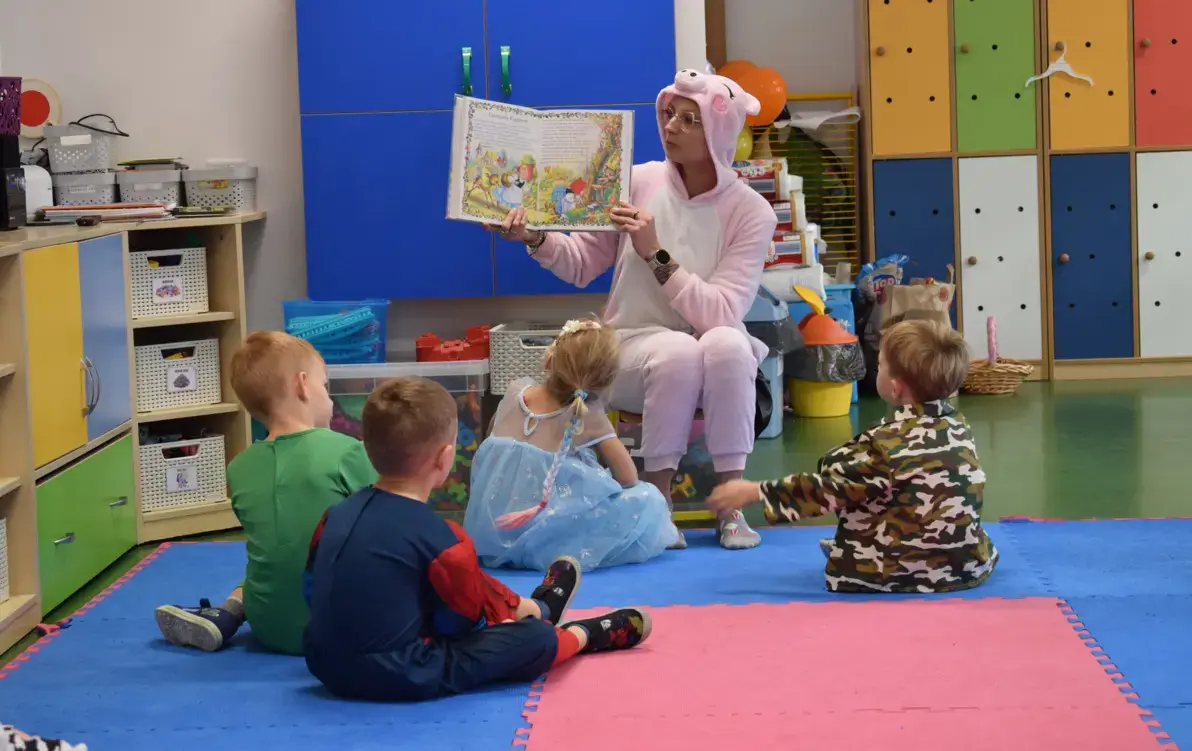 Zdjęcie do Międzynarodowy Dzień Postaci z Bajek w Przedszkolu
