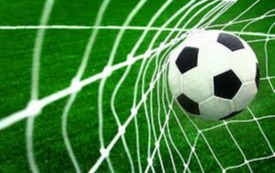 Zdjęcie do  Gra kontrolna klas sportowych ze szkołą z Wydmin